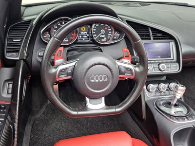 صورة مصغرة 13 لـ 2012 AUDI R8