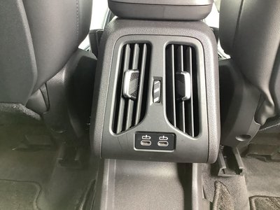 2024 BMW X1 — миниатюра 23
