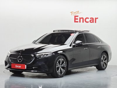 MERCEDES-BENZ E-CLASS - 1