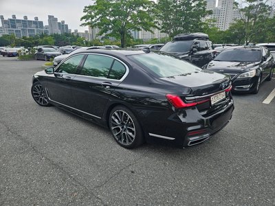 BMW 7 SERIES - 3