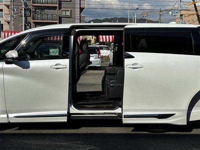 2024 Toyota VELLFIRE — фото 6
