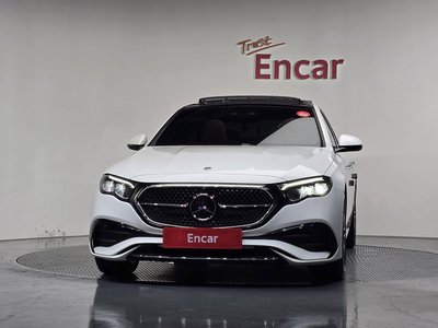 MERCEDES-BENZ E-CLASS - 2