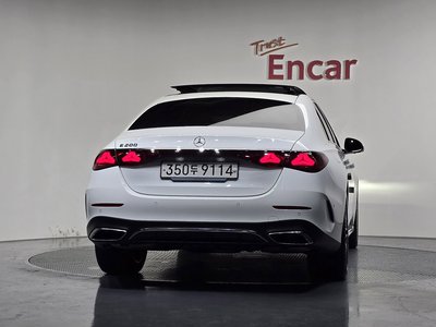 MERCEDES-BENZ E-CLASS - 4
