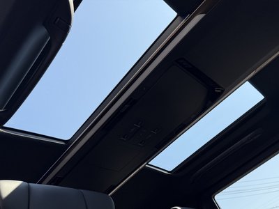 TOYOTA VELLFIRE - 5