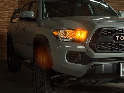 TOYOTA TACOMA - 9