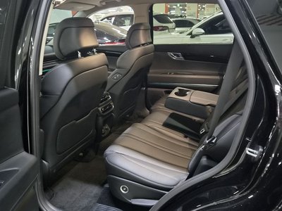 2022 Genesis GV80 — миниатюра 13