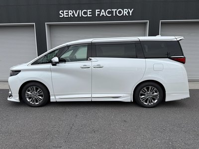 TOYOTA ALPHARD - 9