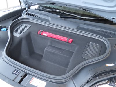 2025 Porsche MACAN 缩略图 20