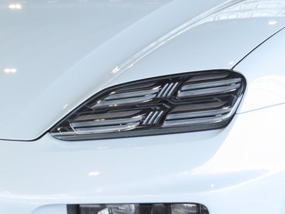 صورة 3 لـ 2025 Porsche MACAN