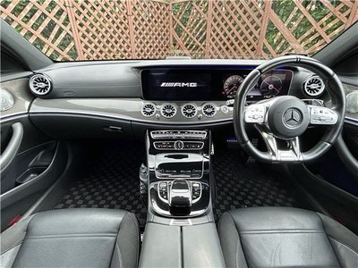 صورة 7 لـ 2018 Mercedes-BENZ E-CLASS