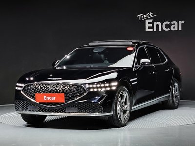 صورة 1 لـ 2022 Genesis G90 (RS4)
