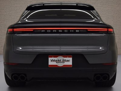 PORSCHE CAYENNE - 8