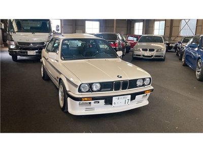 BMW 3 SERIES COUPE - 2