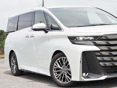 2025 Toyota VELLFIRE — фото 10