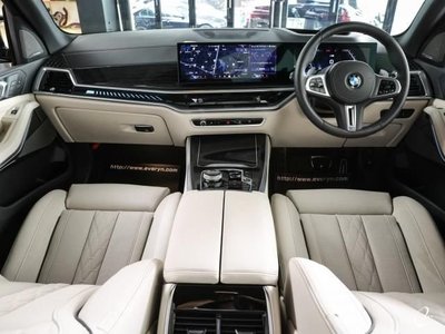 صورة 3 لـ 2024 BMW X5