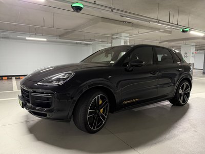 PORSCHE CAYENNE - 1