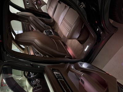 PORSCHE CAYENNE - 10