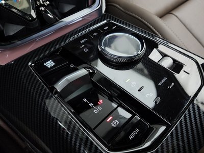 2025 BMW X3 — миниатюра 12