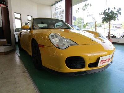 PORSCHE 911 CABRIOLET - 5