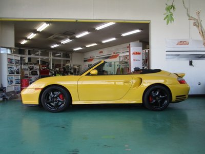 PORSCHE 911 CABRIOLET - 8