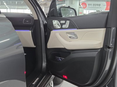 MERCEDES-BENZ GLE - 9