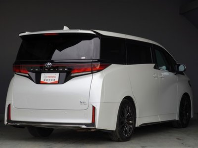 TOYOTA VELLFIRE - 2