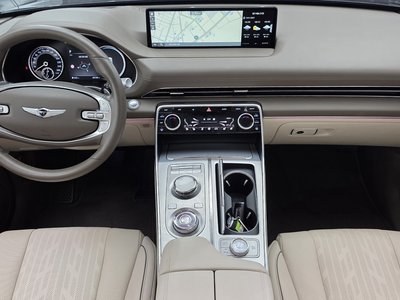 صورة 5 لـ 2023 Genesis GV80