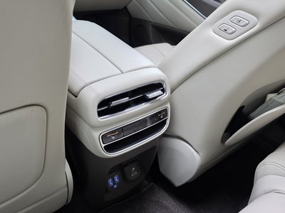 صورة مصغرة 17 لـ 2023 Genesis GV80