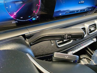 MERCEDES-BENZ GLE - 9