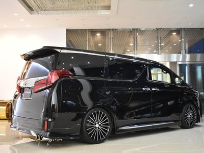 TOYOTA ALPHARD - 9