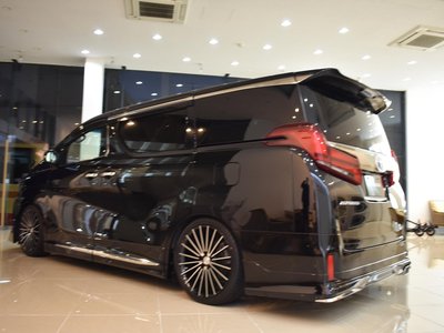 TOYOTA ALPHARD - 10