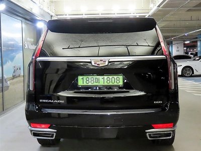 2022 Cadillac ESCALADE 5TH GENERATION photo 6