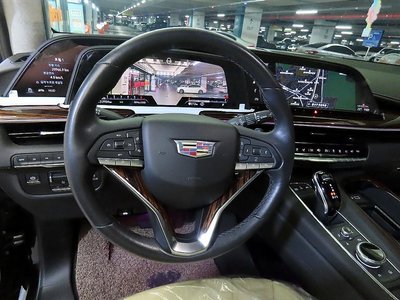2022 Cadillac ESCALADE 5TH GENERATION photo 9