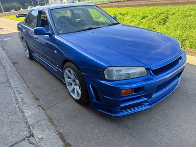 NISSAN SKYLINE