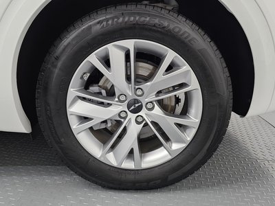 2024 Genesis GV70 photo 8