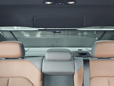 صورة مصغرة 33 لـ 2024 BMW 5 SERIES