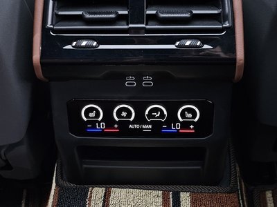 صورة مصغرة 29 لـ 2024 BMW 5 SERIES
