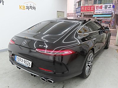 MERCEDES-BENZ GT AMG - 2