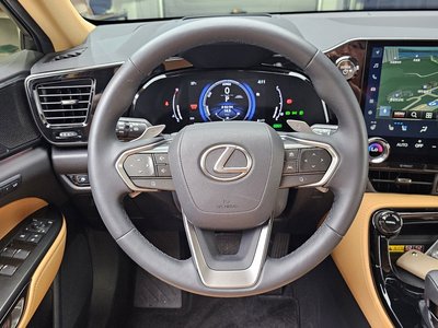 صورة مصغرة 18 لـ 2025 Lexus NX