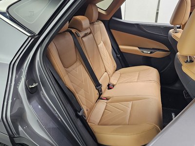صورة مصغرة 17 لـ 2025 Lexus NX