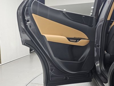 صورة مصغرة 15 لـ 2025 Lexus NX