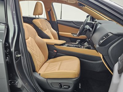 صورة مصغرة 16 لـ 2025 Lexus NX