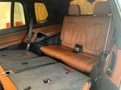2024 BMW X7 缩略图 37