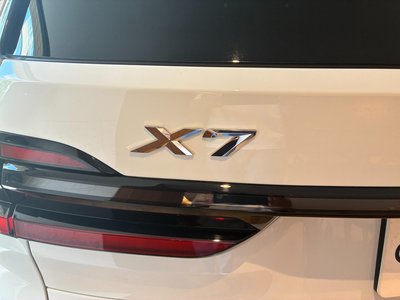 2024 BMW X7 缩略图 48