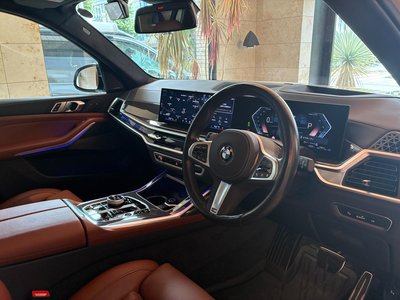 2024 BMW X7 照片 2