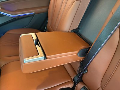 2024 BMW X7 缩略图 40