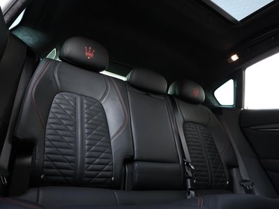 صورة مصغرة 16 لـ 2020 Maserati LEVANTE