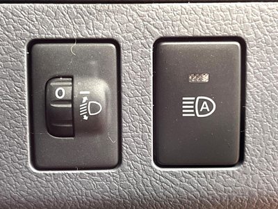 TOYOTA LAND CRUISER - 5