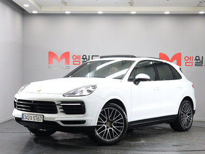 PORSCHE CAYENNE - 1