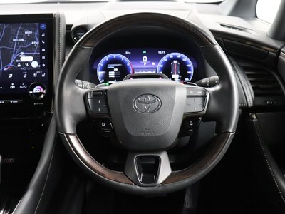 TOYOTA VELLFIRE - 4